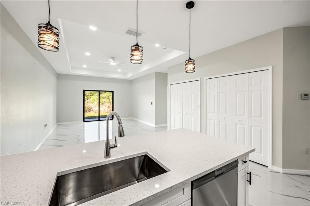 1235/1237 Hillcrest St E, Lehigh Acres, FL 33974 Photo