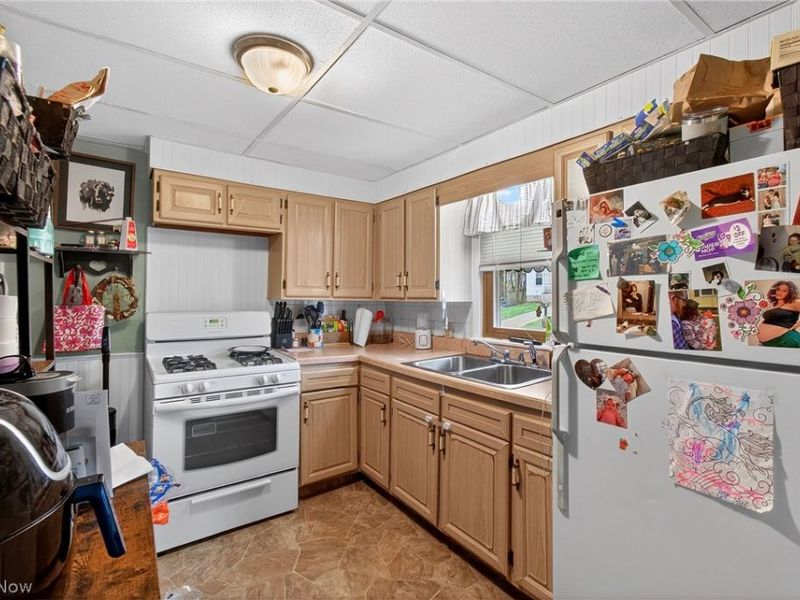 1314 Pearl Drive SE, Massillon, OH 44646 Photo 11