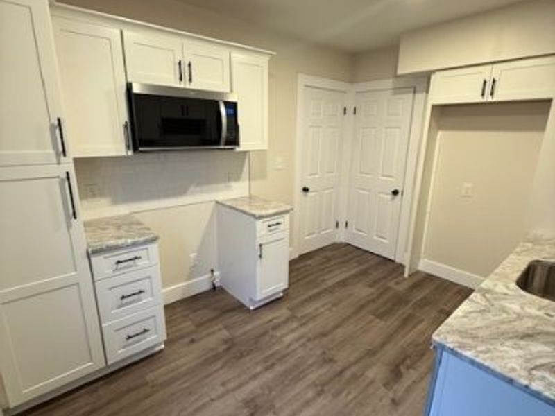 3557 W 120th Street, Cleveland, OH 44111 Photo 2