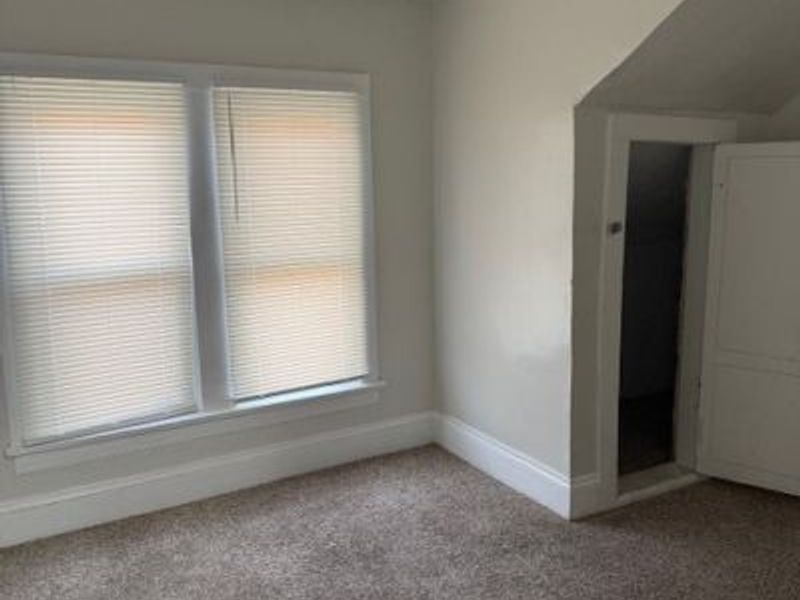 3810 Highland Road, Cleveland, OH 44111 Photo 10