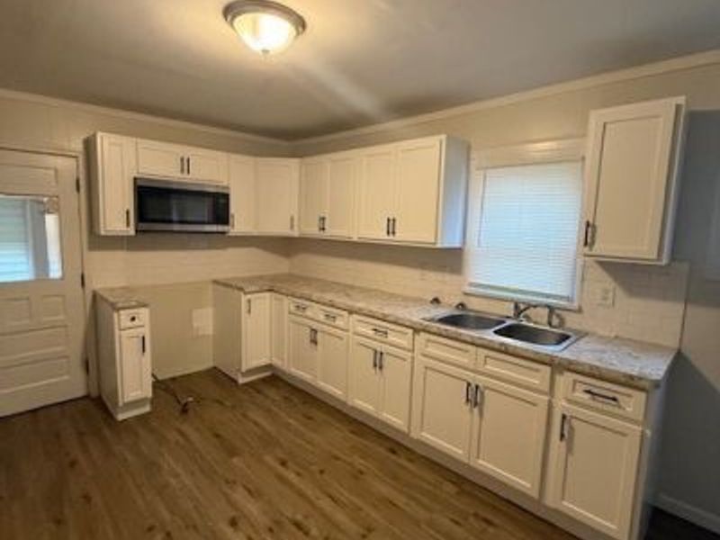 3810 Highland Road, Cleveland, OH 44111 Photo 3