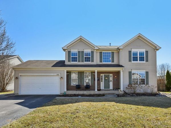 6427 Midleton Lane, McHenry, IL 60050