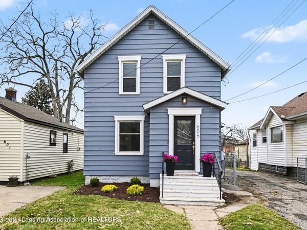 605 N Clemens Avenue, Lansing, MI 48912