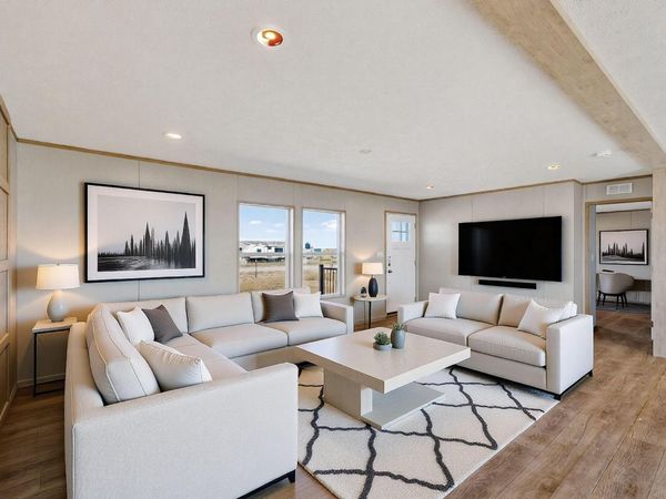 53 Airport Drive Street , Los Lunas, NM 87031