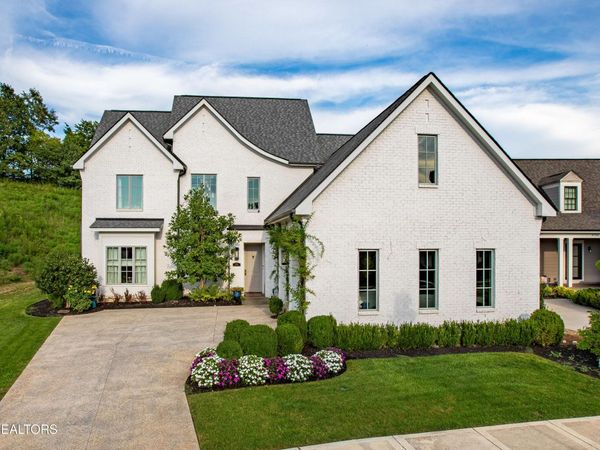 9750 Clingmans Dome Drive, Knoxville, TN 37922