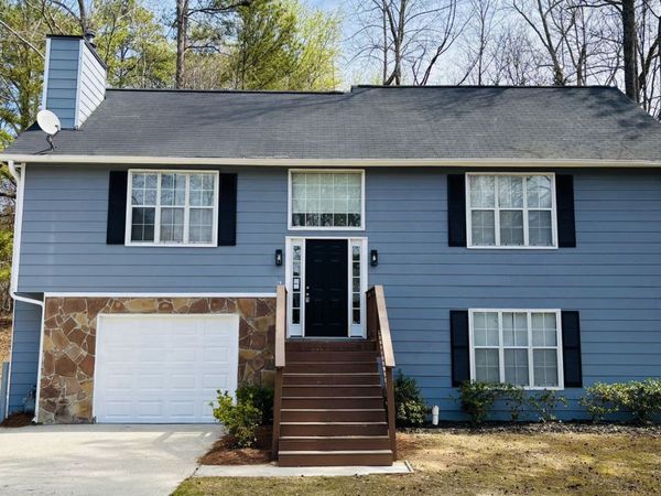 1015 Sly Fox Court, Stone Mountain, GA 30088