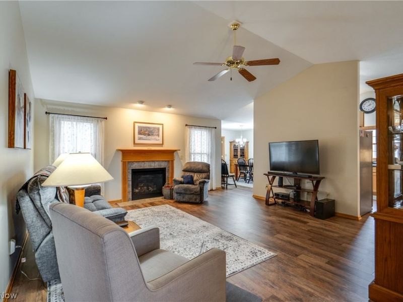 1481 Brookridge Avenue , Louisville, OH 44641 Photo 4