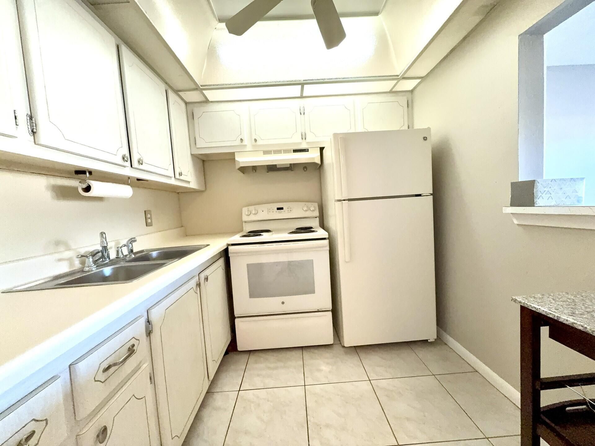 166 Sussex I, West Palm Beach, FL 33417 Photo