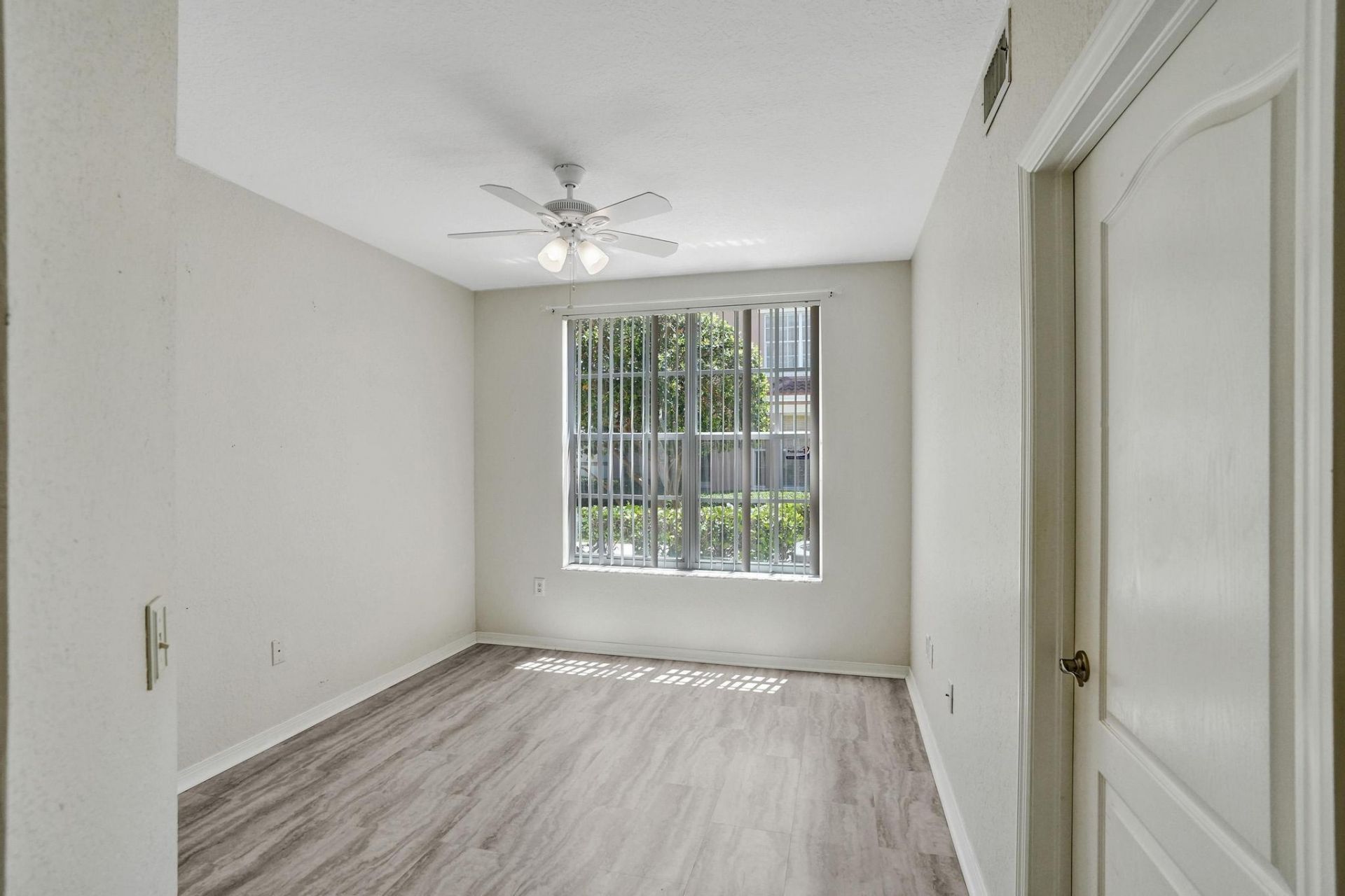 708 Belmont Place, Boynton Beach, FL 33436 Photo
