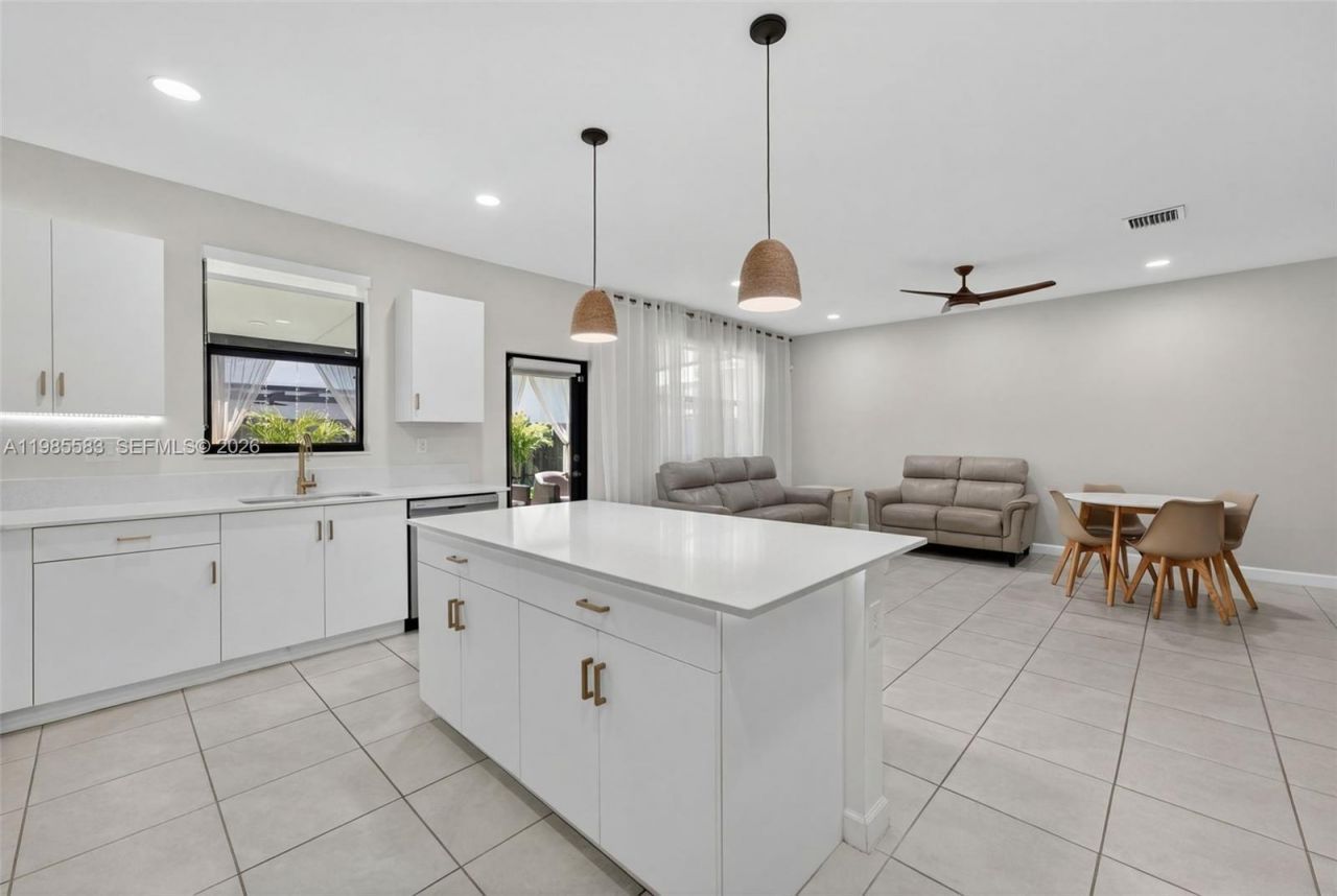 12950 SW 229th Ter, Miami, FL 33170 Photo