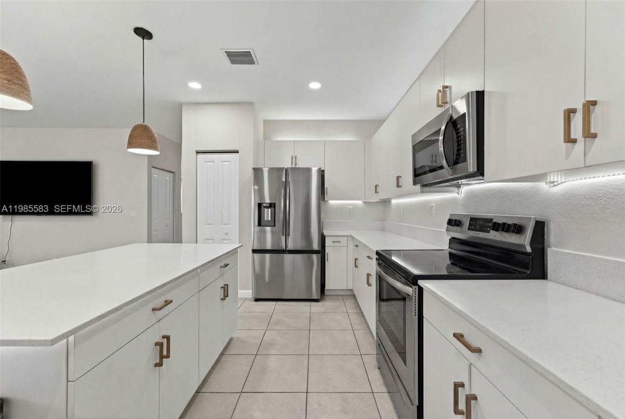 12950 SW 229th Ter, Miami, FL 33170 Photo