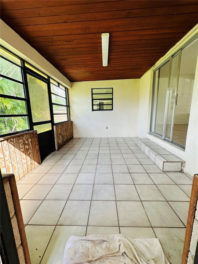 5705 SW 39th St., Unit N/A, Miami, FL 33155 Photo