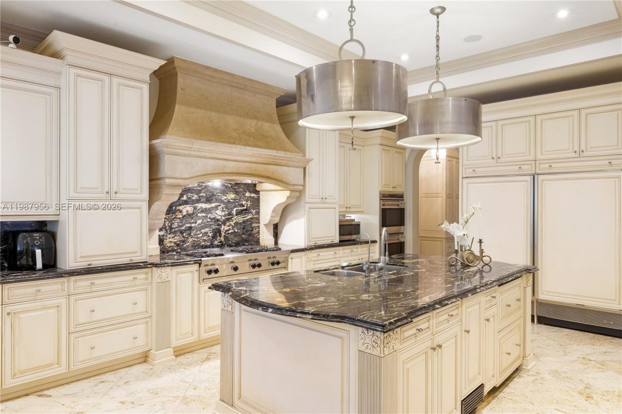 5250 Snapper Creek Rd , Coral Gables, FL 33156 Photo