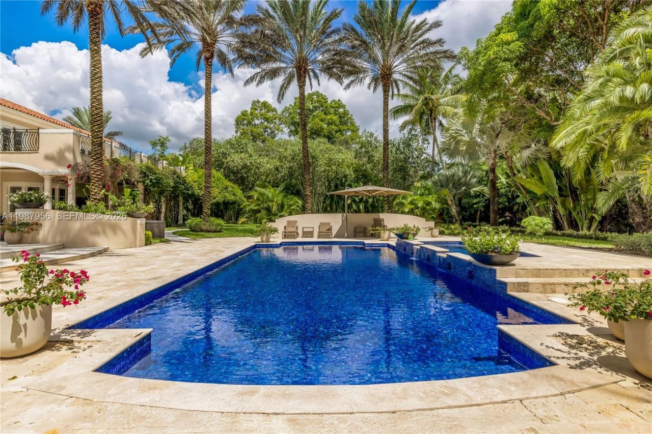 5250 Snapper Creek Rd , Coral Gables, FL 33156 Photo