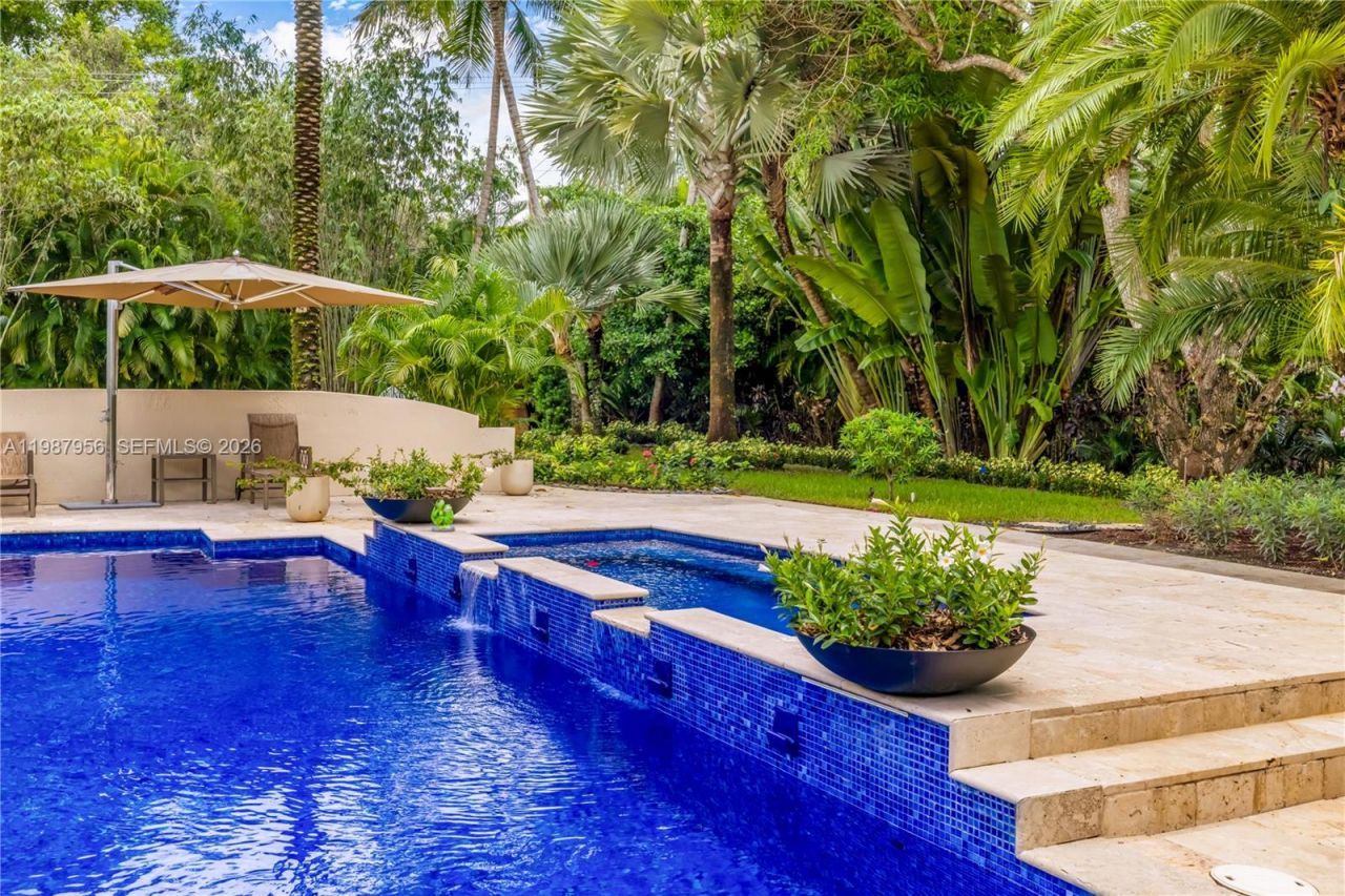 5250 Snapper Creek Rd , Coral Gables, FL 33156 Photo