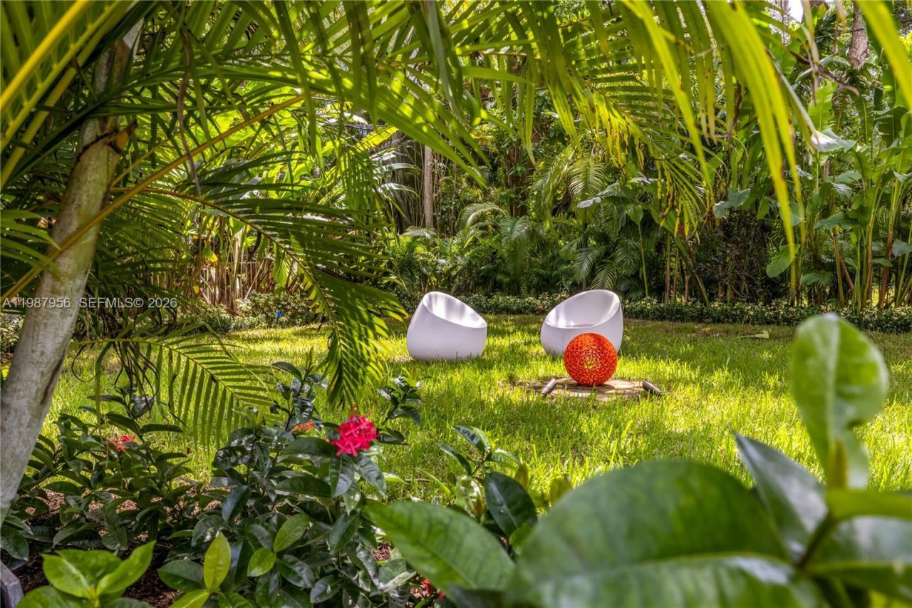 5250 Snapper Creek Rd , Coral Gables, FL 33156 Photo