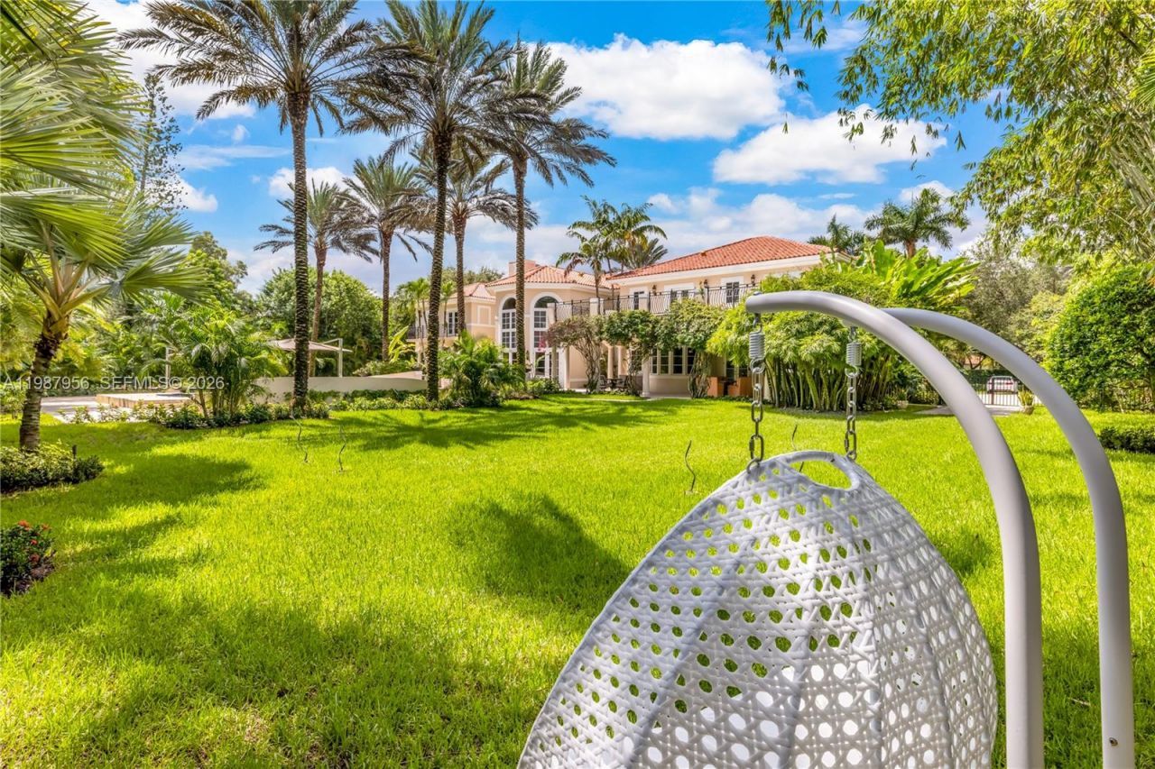 5250 Snapper Creek Rd , Coral Gables, FL 33156 Photo