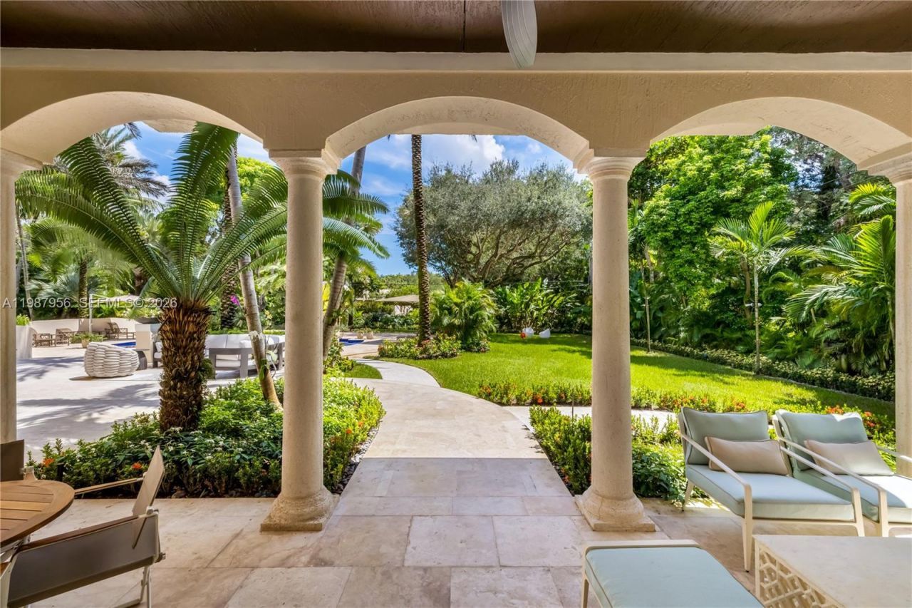 5250 Snapper Creek Rd , Coral Gables, FL 33156 Photo