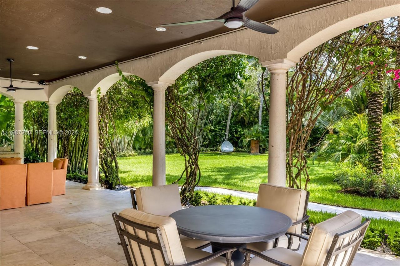 5250 Snapper Creek Rd , Coral Gables, FL 33156 Photo