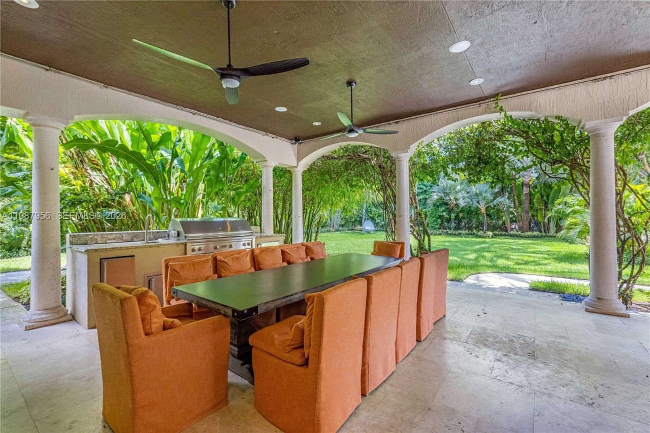 5250 Snapper Creek Rd , Coral Gables, FL 33156 Photo