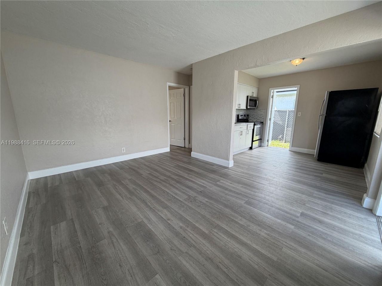 2300 Douglas St , Unit 5, Hollywood, FL 33020 Photo