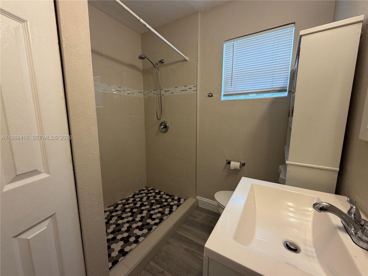 2300 Douglas St , Unit 5, Hollywood, FL 33020 Photo