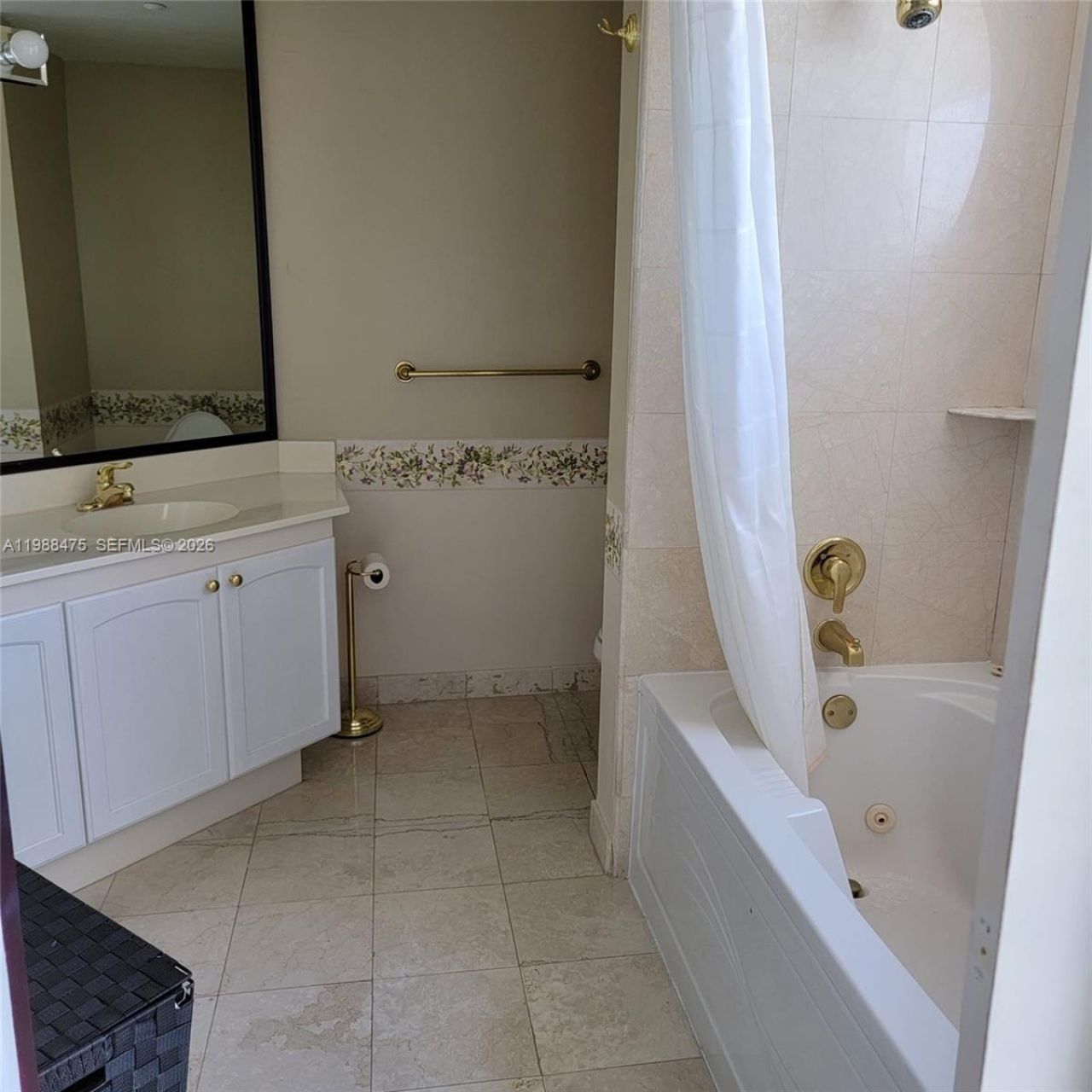 7330 Ocean Ter, Unit 20-C, Miami Beach, FL 33141 Photo
