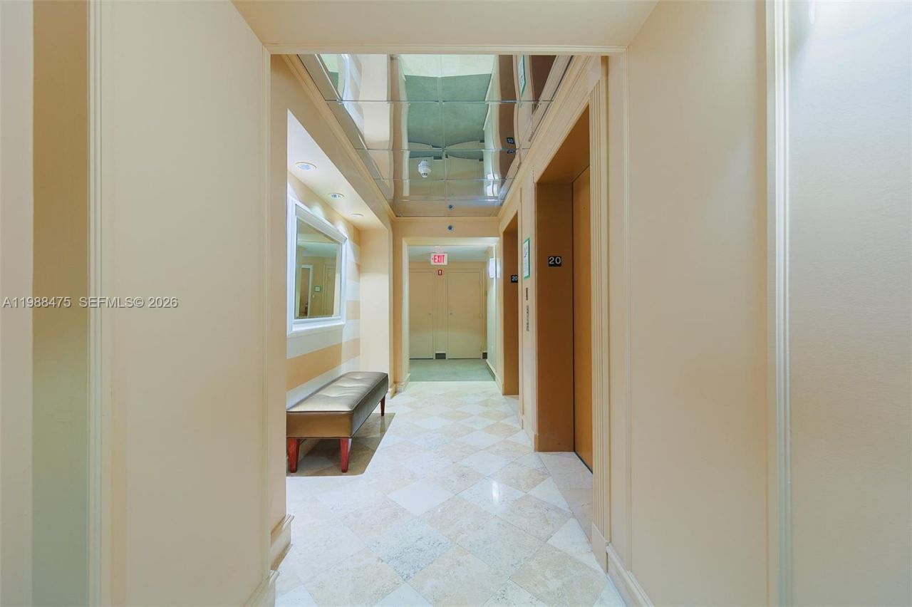 7330 Ocean Ter, Unit 20-C, Miami Beach, FL 33141 Photo