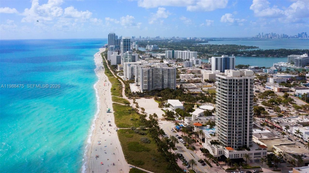 7330 Ocean Ter, Unit 20-C, Miami Beach, FL 33141 Photo