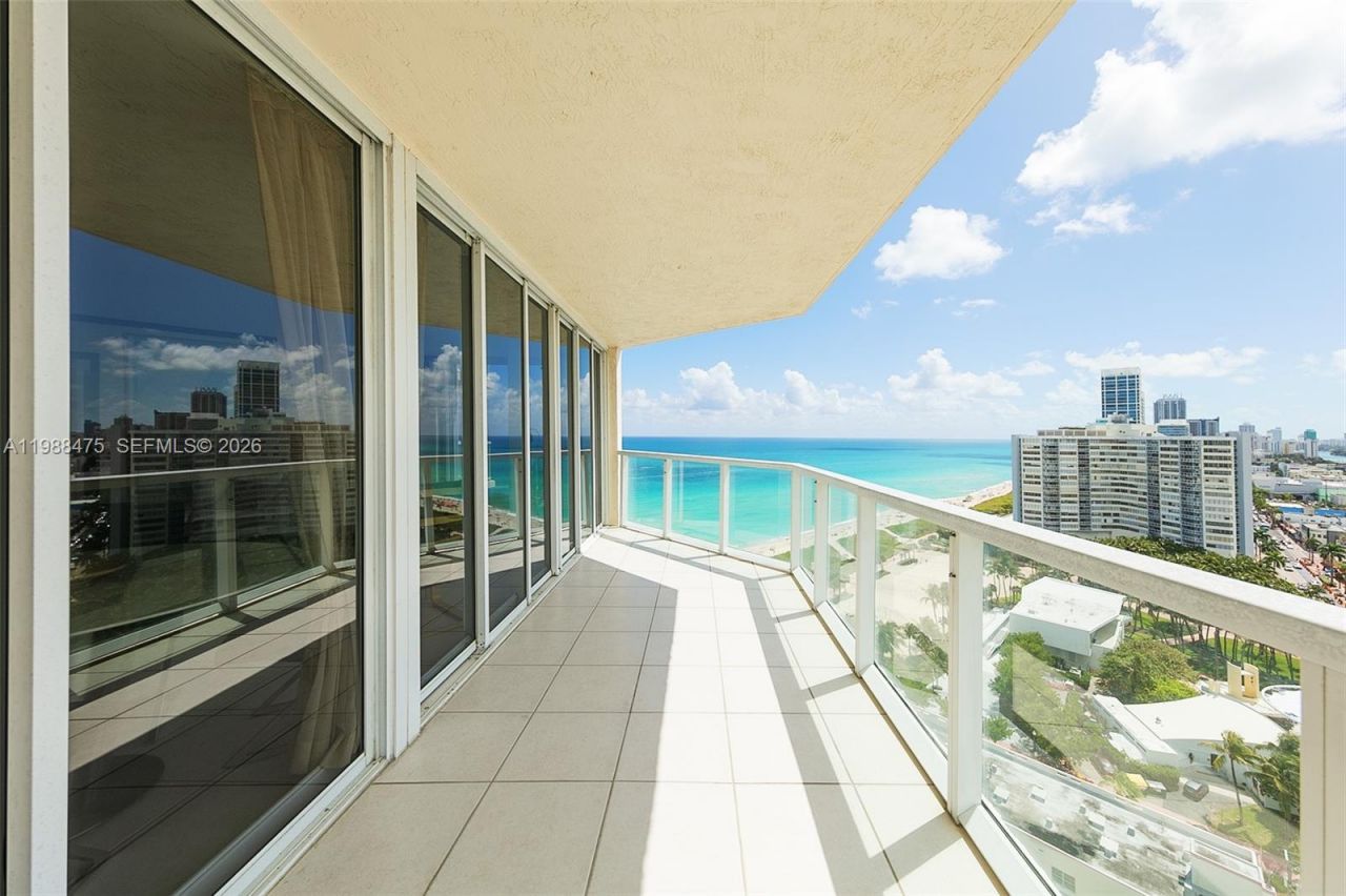 7330 Ocean Ter, Unit 20-C, Miami Beach, FL 33141 Photo