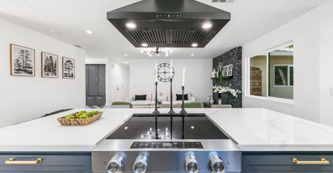 909 Regatta Dr, Sacramento, CA 95833 Photo