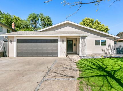 909 Regatta Dr, Sacramento, CA 95833 Photo