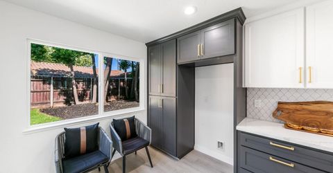 909 Regatta Dr, Sacramento, CA 95833 Photo