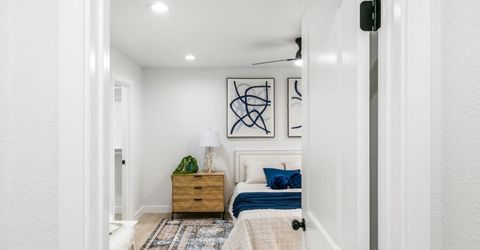 909 Regatta Dr, Sacramento, CA 95833 Photo