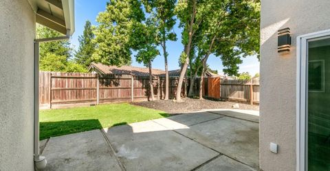 909 Regatta Dr, Sacramento, CA 95833 Photo