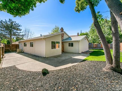 909 Regatta Dr, Sacramento, CA 95833 Photo