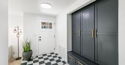 909 Regatta Dr, Sacramento, CA 95833 Photo