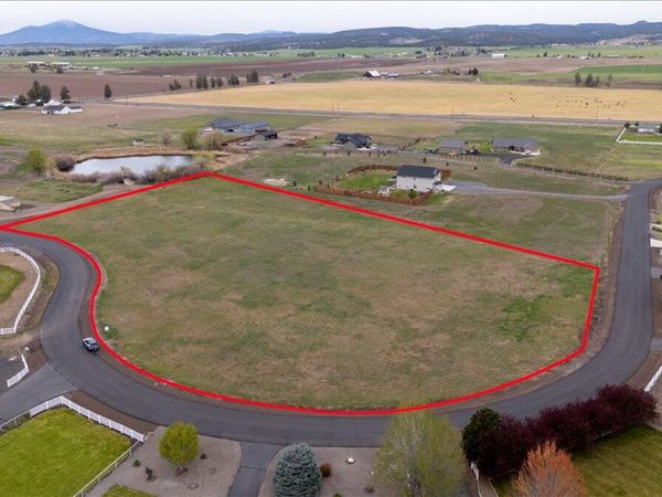 Ochoco Creek Lane, Unit 0-5, Prineville, OR 97754
