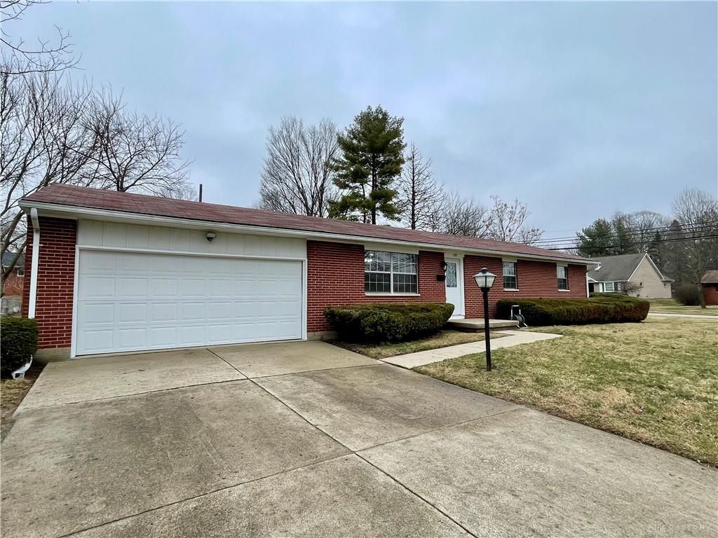 130 E Chicago St, Eaton, OH 45320 Main Photo