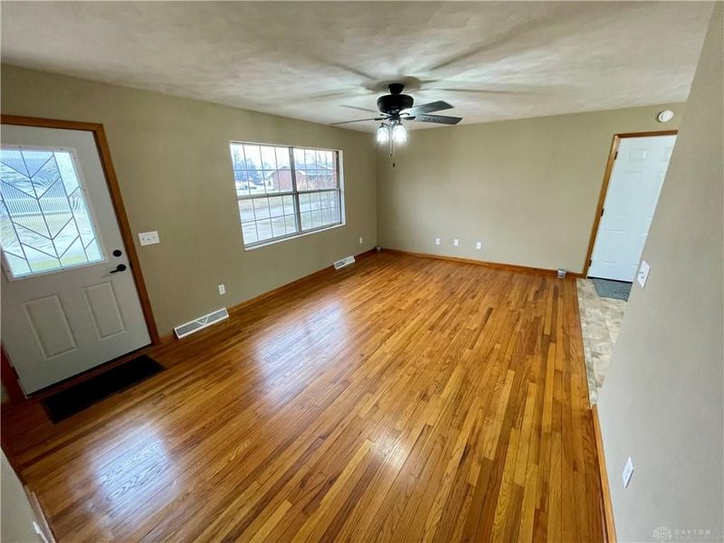 130 E Chicago St, Eaton, OH 45320 Photo 3