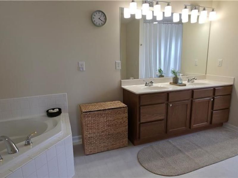 44 Churchill Manor Court, Monroe, OH 45044 Photo 29