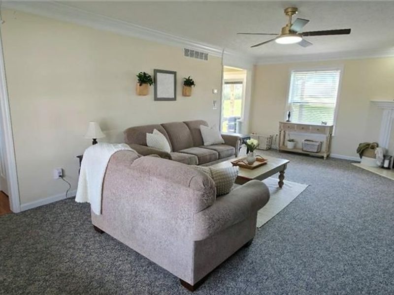 44 Churchill Manor Court, Monroe, OH 45044 Photo 4