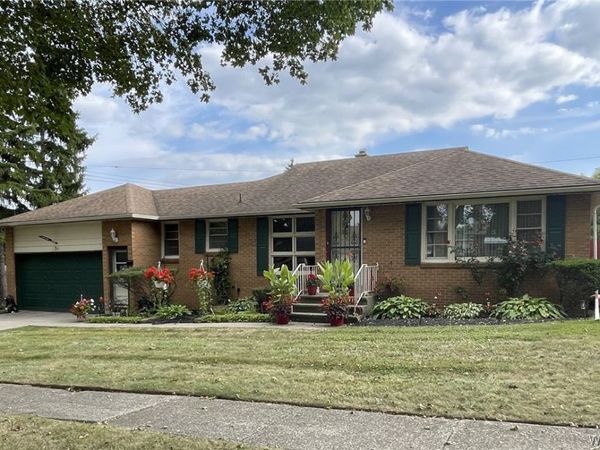 31 Pinewood Ter Terrace, Cheektowaga, NY 14225