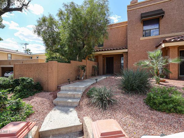10410 N 7TH Place, Unit 2, Phoenix, AZ 85020