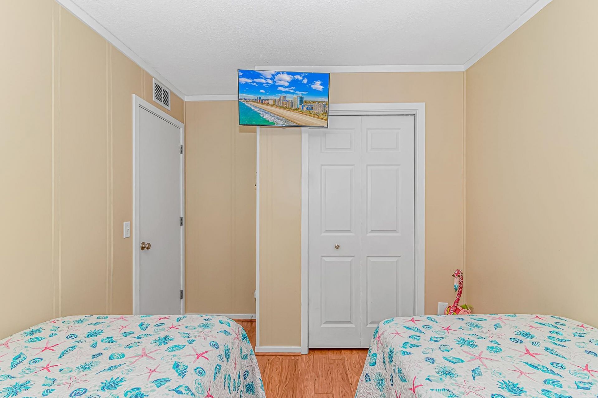 5905 S Kings Hwy.  Photo 41