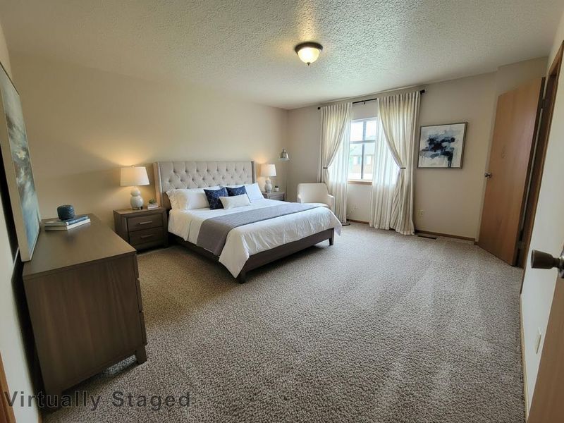 6304-6310 Cherylbrook Lane, Dublin, OH 43017 Photo 4