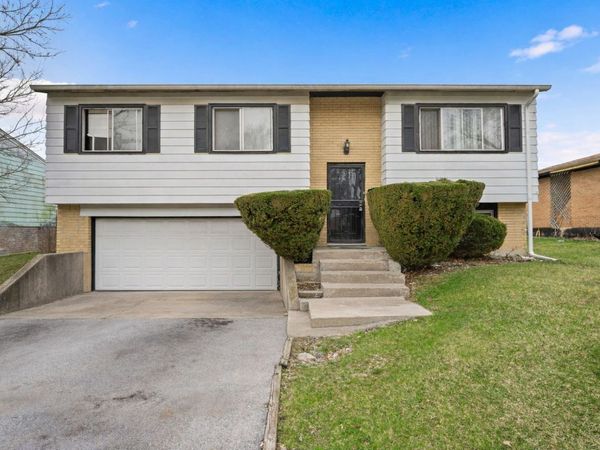 720 Blackhawk Drive , University Park, IL 60484