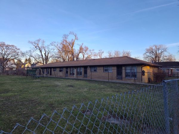 15731 Lexington Avenue , Harvey, IL 60426