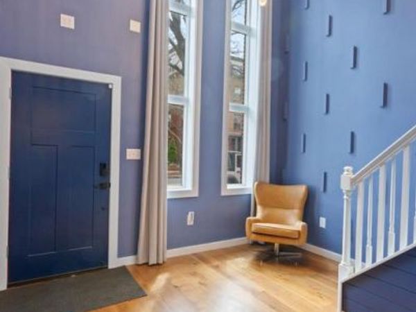 220 WEST STREET, ANNAPOLIS, MD 21401