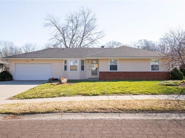 7311 Hedges Avenue, Raytown, MO 64133